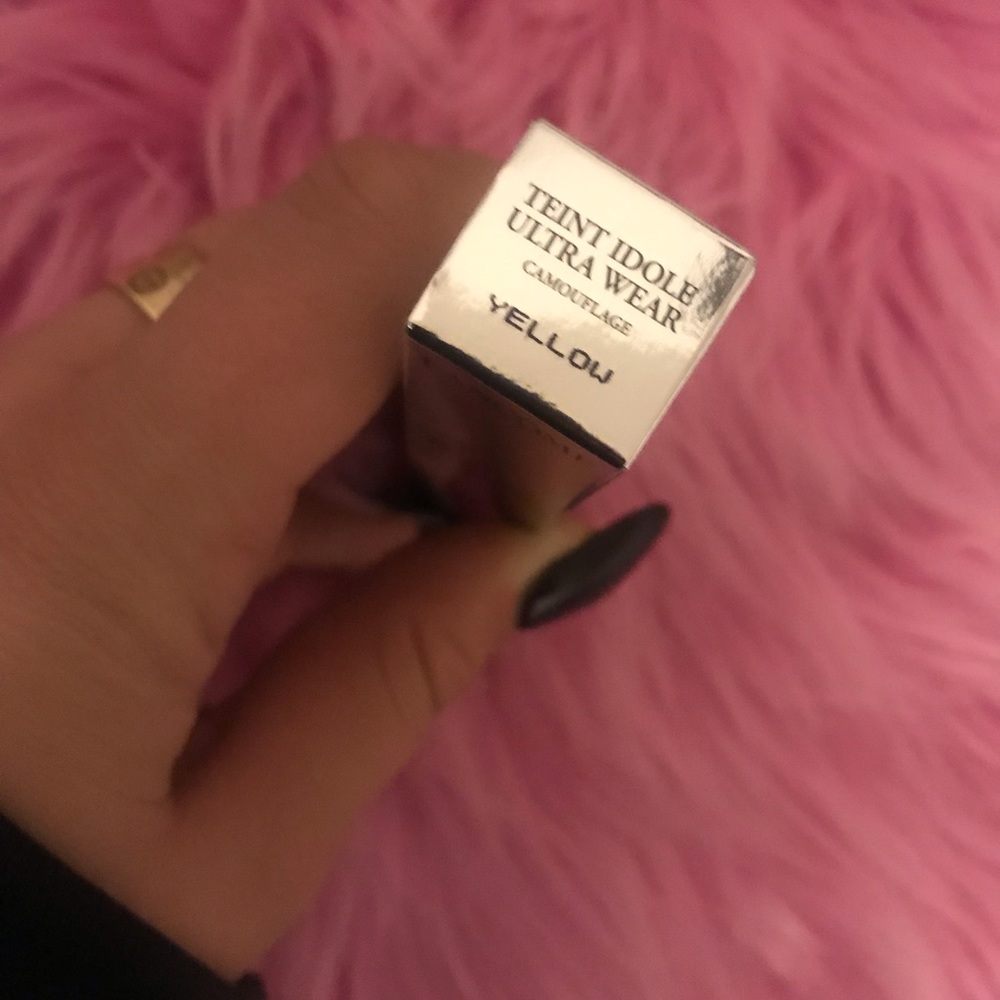LANCÔME CORRECTOR - Picture 2 of 2